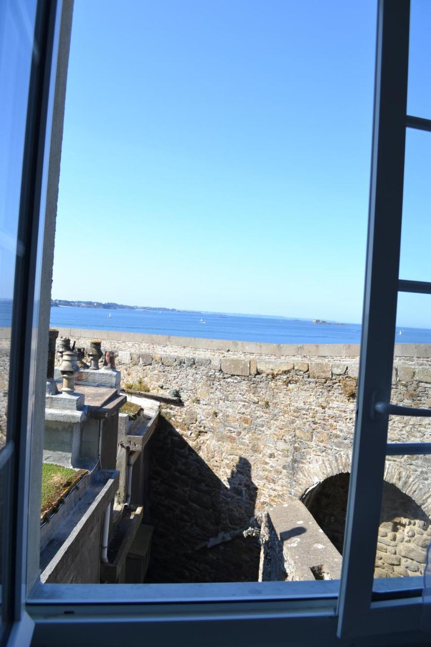 Hotel La Porte Saint Pierre-Logis Hotel Intra Muros Екстер'єр фото