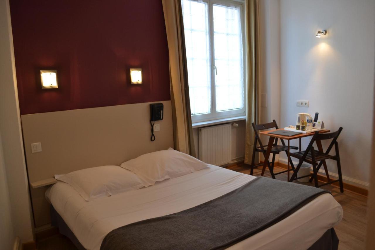 Hotel La Porte Saint Pierre-Logis Hotel Intra Muros Екстер'єр фото